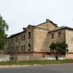 Старые царские казармы на Щорса подешевели уже на 60 %