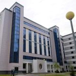 Студенты помогают строить онкодиспансер в Гродно