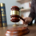 Отец и сын из Беларуси сдали жилье мигрантам – арендодателей ждет суд